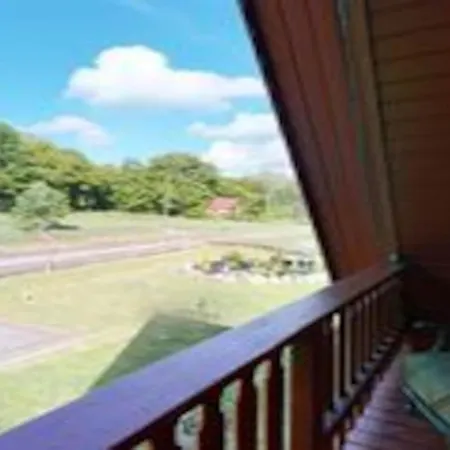 Holiday home In The Countryside, Quiet, Private Garden *